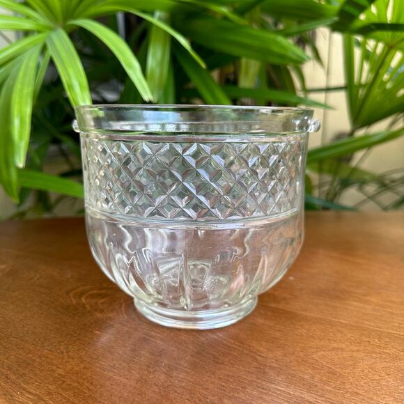 Vintage Ice Bucket Thumbprint Diamond Quilted Pattern Pressed Glass - Picture 3 of 9